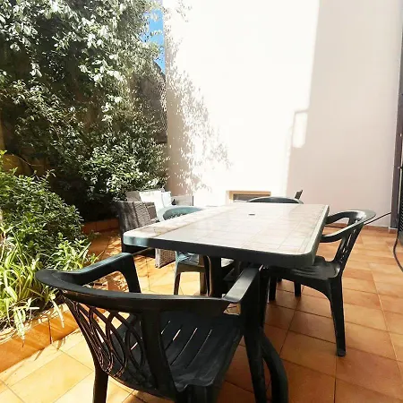 Pgs Immobiliare Residenza Daniela Trilocale Con Balcone Vista Mare 公寓 *